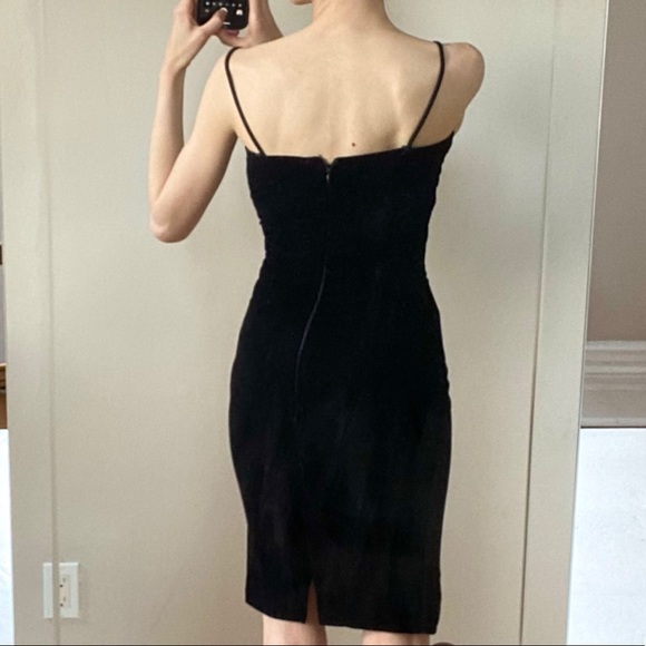 Vintage Black Velvet Wiggle Dress - Picture 3 of 9
